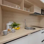 Apartmán Spacious Zamoyskiego Near Pge With Parking By Renters
