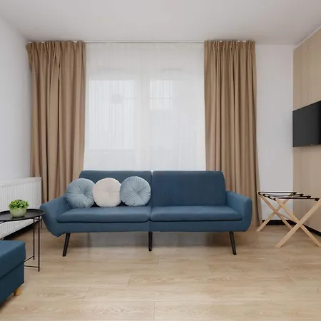 アパート Spacious Zamoyskiego Near Pge With Parking By Renters