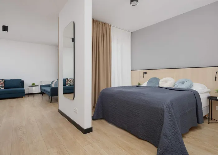 Spacious Zamoyskiego Near Pge With Parking By Renters Apartament Warszawa